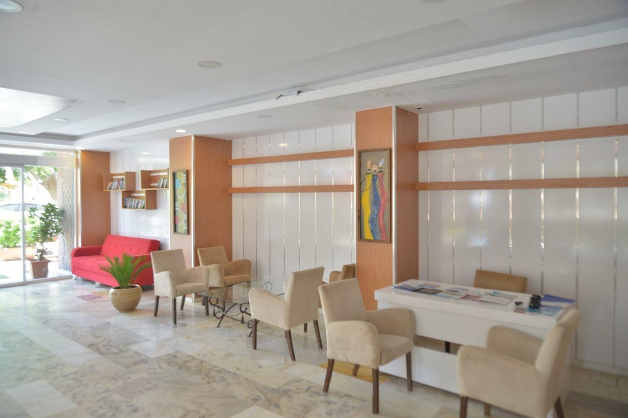 Viva Beach Hotel Махмутлар Екстериор снимка